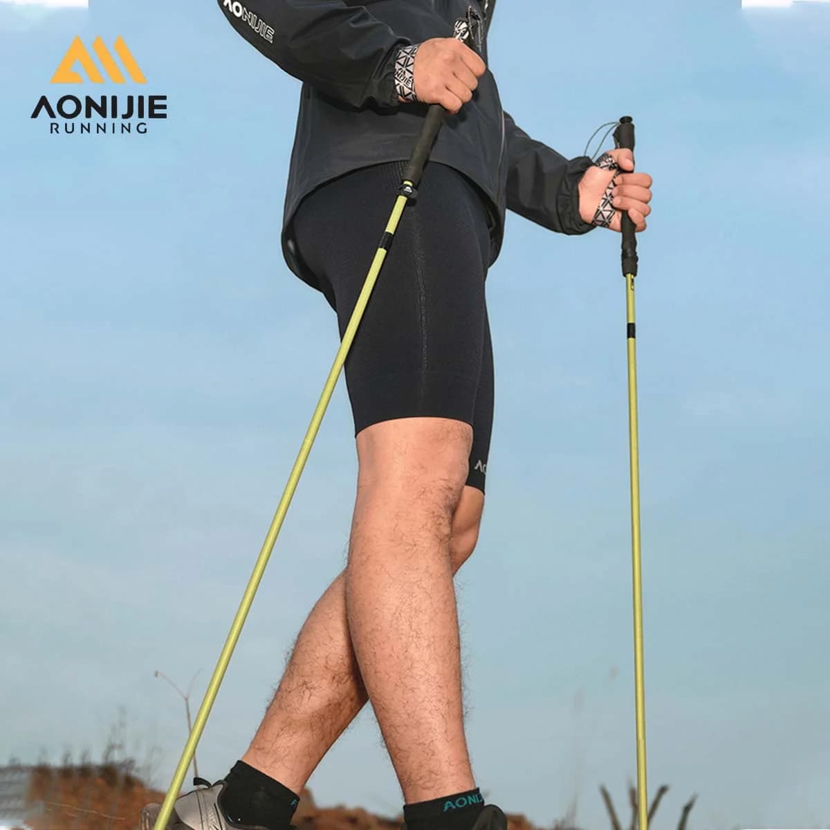 2 Pieces AONIJIE E4220 Lightweight Trekking Sticks With Fast Closure, Carbon Fiber Hiking Sticks