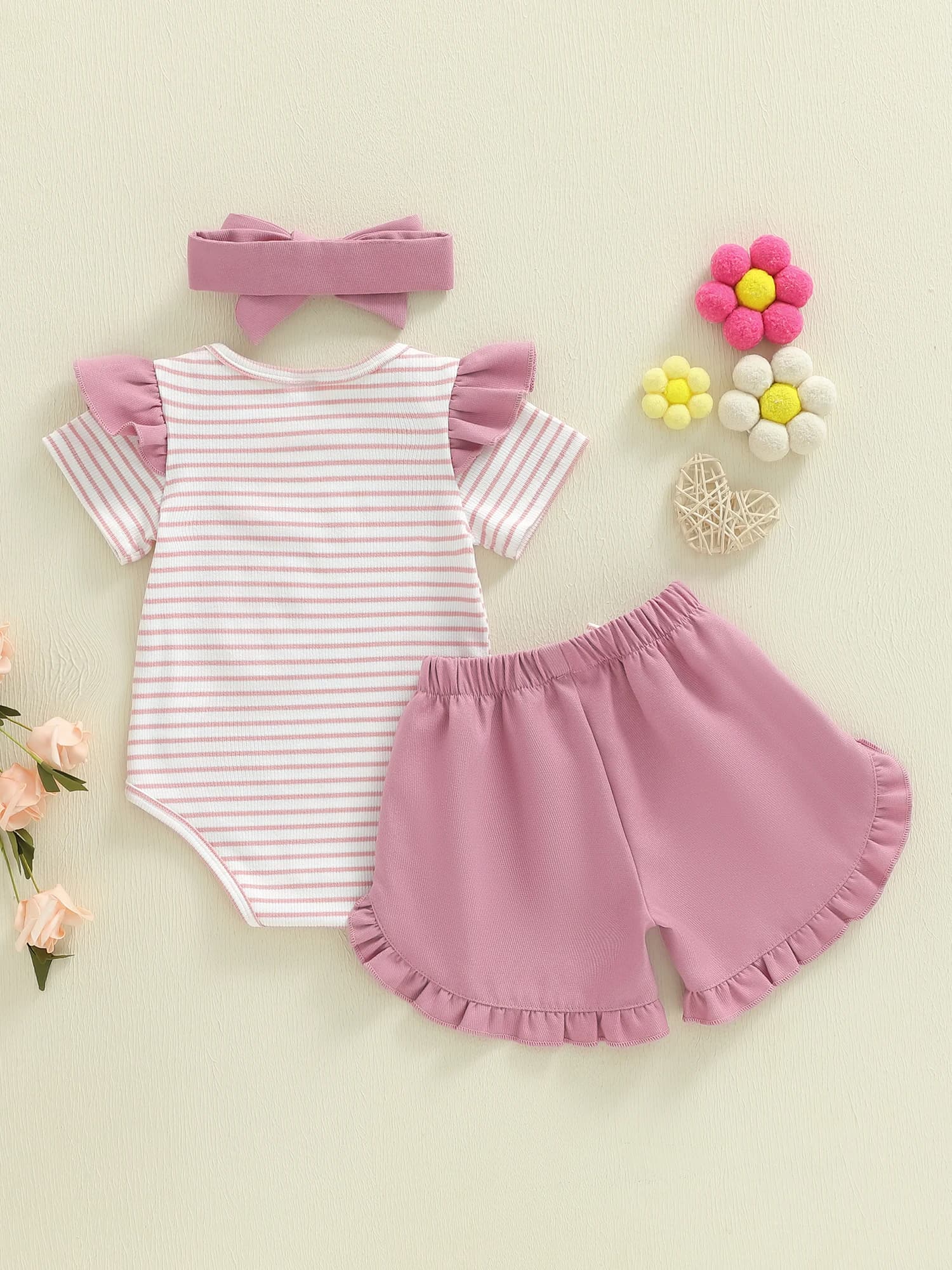 Set top e pantaloncini senza maniche con stampa floreale per bambine con fascia per capelli con fiocco, completo estivo per neonate 0-24 mesi