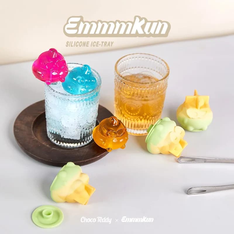 Emmmkun Silicone Ice Mold Blind Box carino fai da te vassoio per cubetti di ghiaccio con coperchio stampo Action Figure Mystery Box giocattoli accessori ragazza regalo