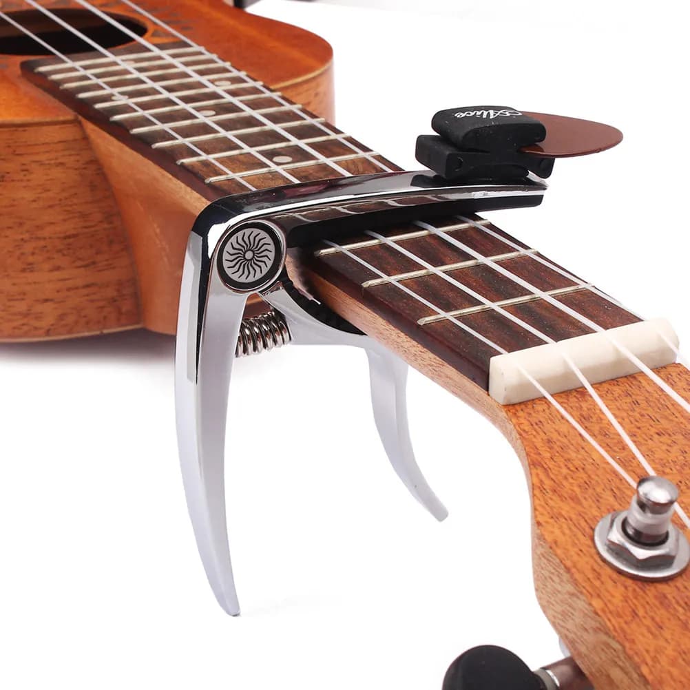 Capotasto per chitarra classica e ukulele elettrico/acustico in lega di zinco premium, design compatto e resistente