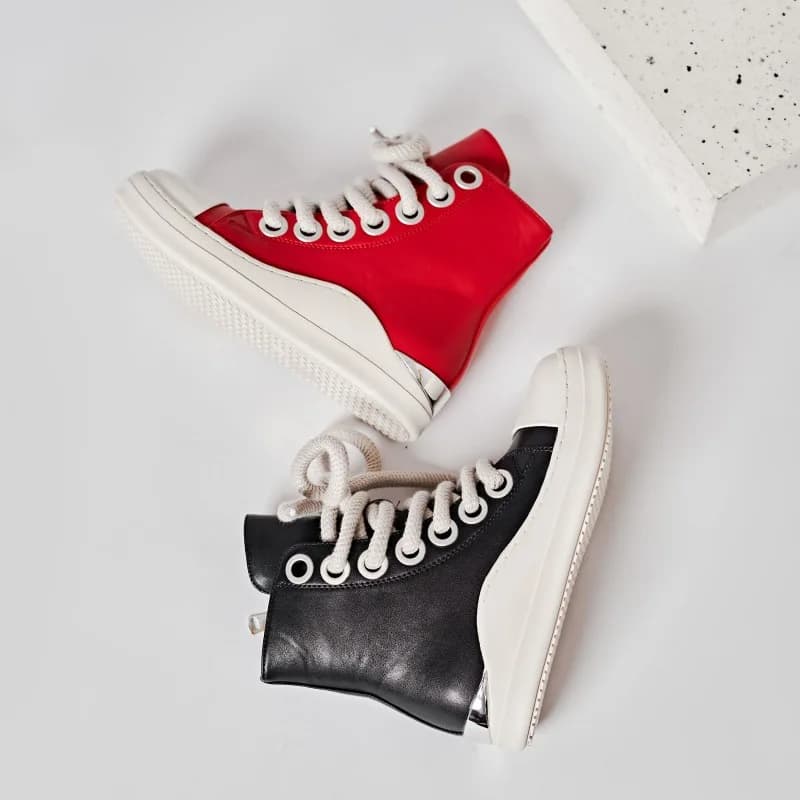 Scarpe Sportive Classiche Alte 2026 Nuove con Suola Spessa da Donna, Scarpe da Skateboard Allacciate per Coppia, Sneakers Moda Donna Taglie Grandi