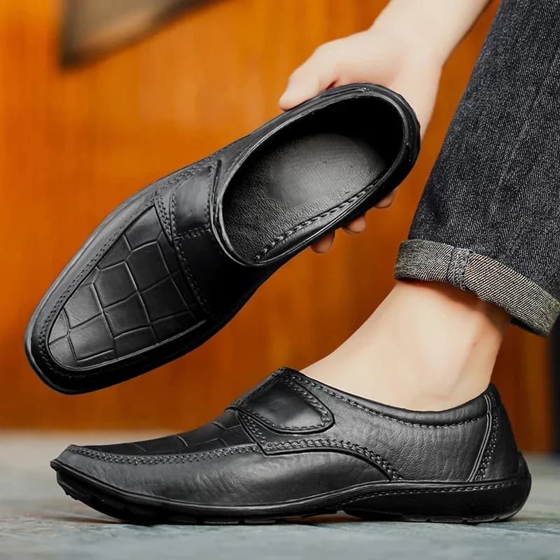 Mocassini Casual da Uomo Antiscivolo Comodi Slip-On in EVA Scarpe Sneakers Ciabatte da Uomo