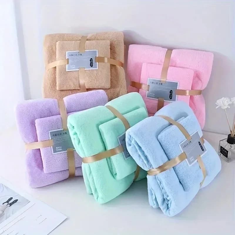 Set di 2 Asciugamani da Bagno Ultra Morbidi Super Assorbenti ad Asciugatura Rapida in Pile Corallo per Viaggi, Asciugamano da Bagno Grande e Moderno per Uomini e Donne