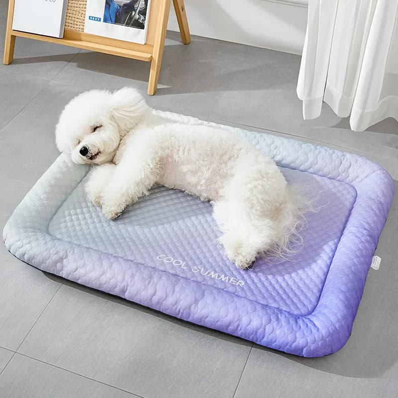 Cuccia estiva in seta di ghiaccio per animali domestici che raffredda il nido fresco lettiera per gatti pad per cani pad per ghiaccio per animali domestici
