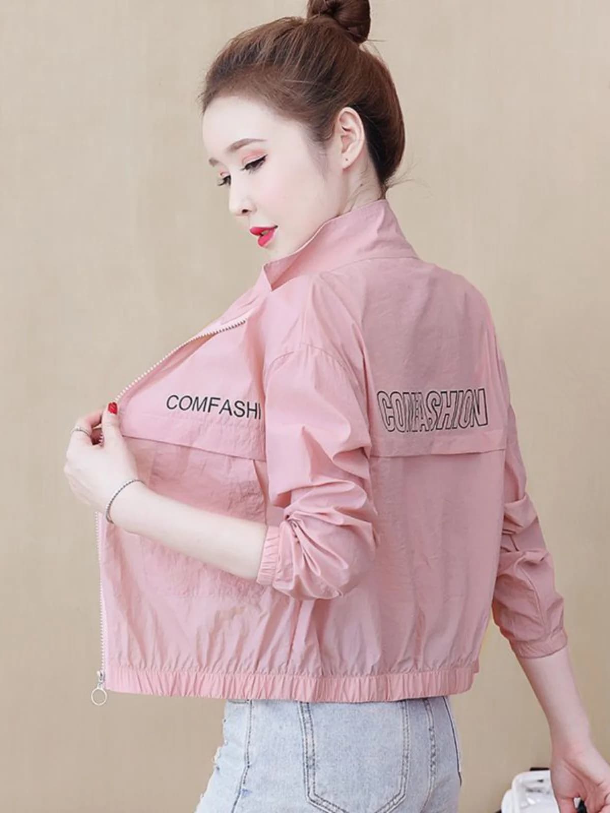 Cardigan da donna traspirante di lunghezza corta con protezione solare, stile sottile, moda coreana, giacca estiva versatile e alla moda