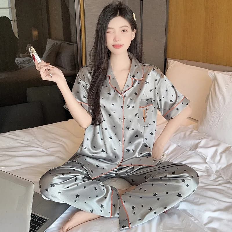 Korean-Style High-Appearance Ice Silk Pajamas for Women, Short-Sleeve and Long Pants, Loose, Breathable, Printed Homewear Set
