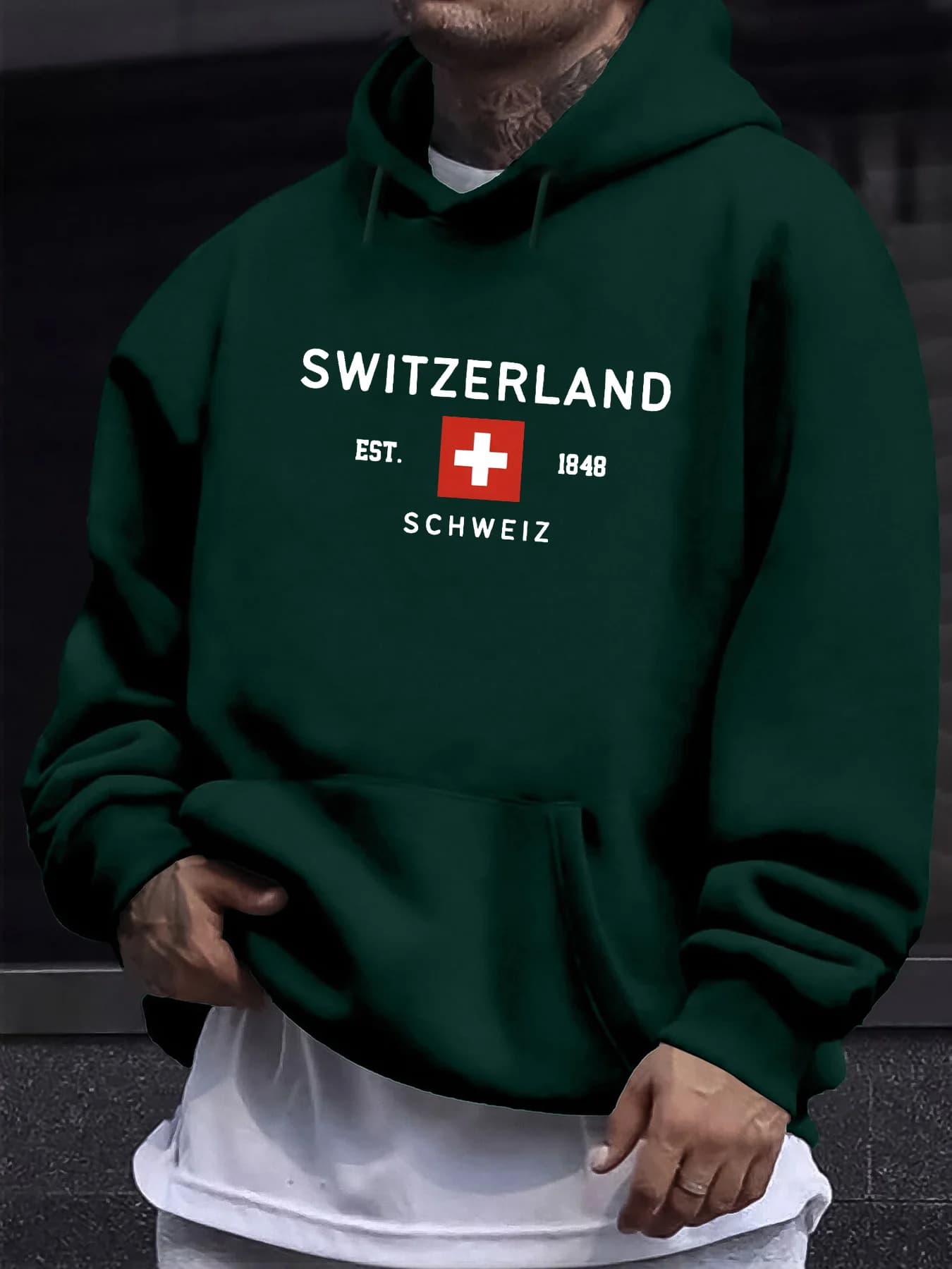 Men's autumn and winter casual fashionable loose hooded sweatshirt SWITZERLAND pattern printed long sleeved warm pullover