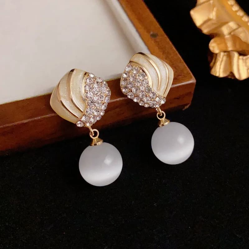Fashion Imitation Opal Dangle Earrings for Women White Striped Enamel Oil Rhinestones Rhombus Drop Earrings Geometry Jewelry