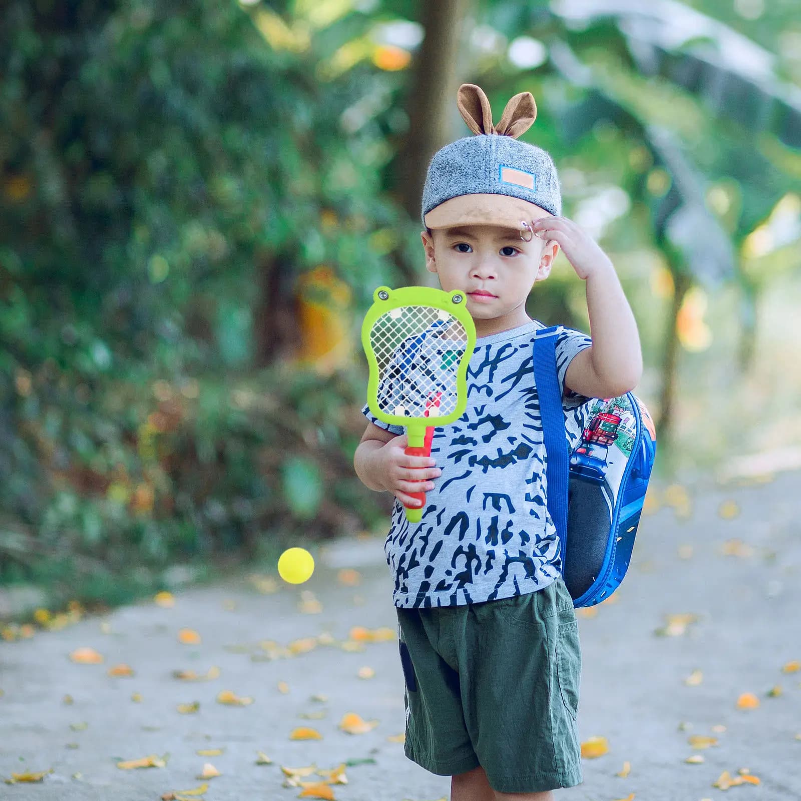 Set di racchette da tennis, racchette leggere in plastica, sport indoor e outdoor, per bambini dai 3 ai 10 anni, racchette da tennis colorate, palline