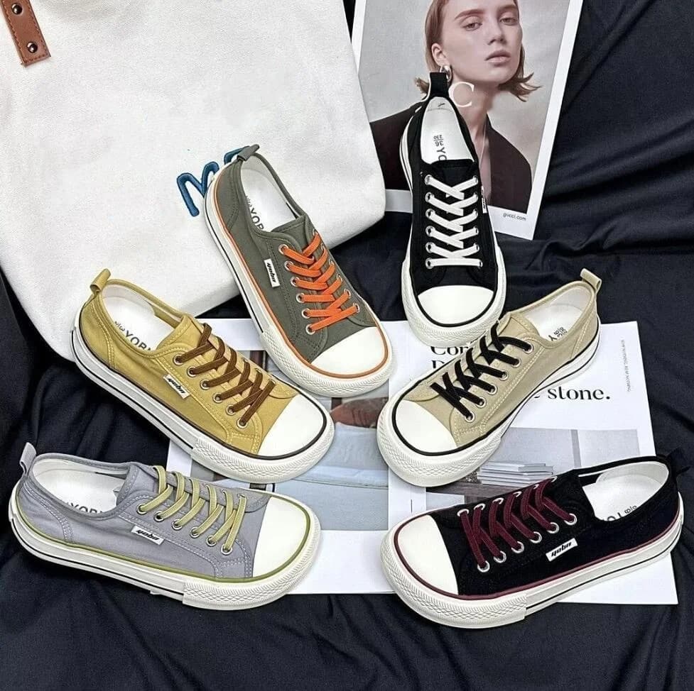 Canvas Slip-On Shoes Women's Summer Thin Style Casual Low Top Sneakers Breathable Comfortable Fashionable All-Match