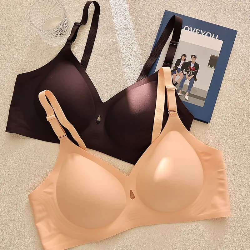 Reggiseno confortevole con supporto morbido, senza cuciture, con strisce in gel, per seni grandi, e slip a vita bassa.