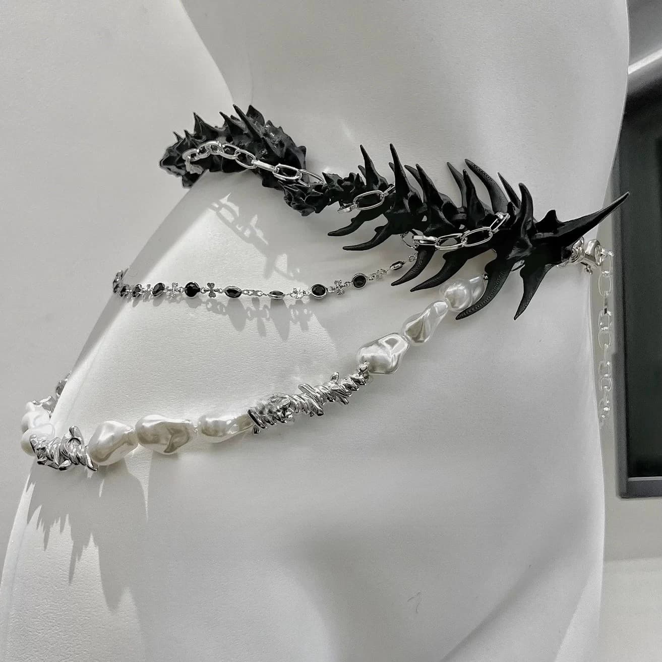 Catena per la vita con perle super lussuose, catena per il corpo, accessori per cintura sexy e di lusso leggero, catena per pantaloni, da donna, scura