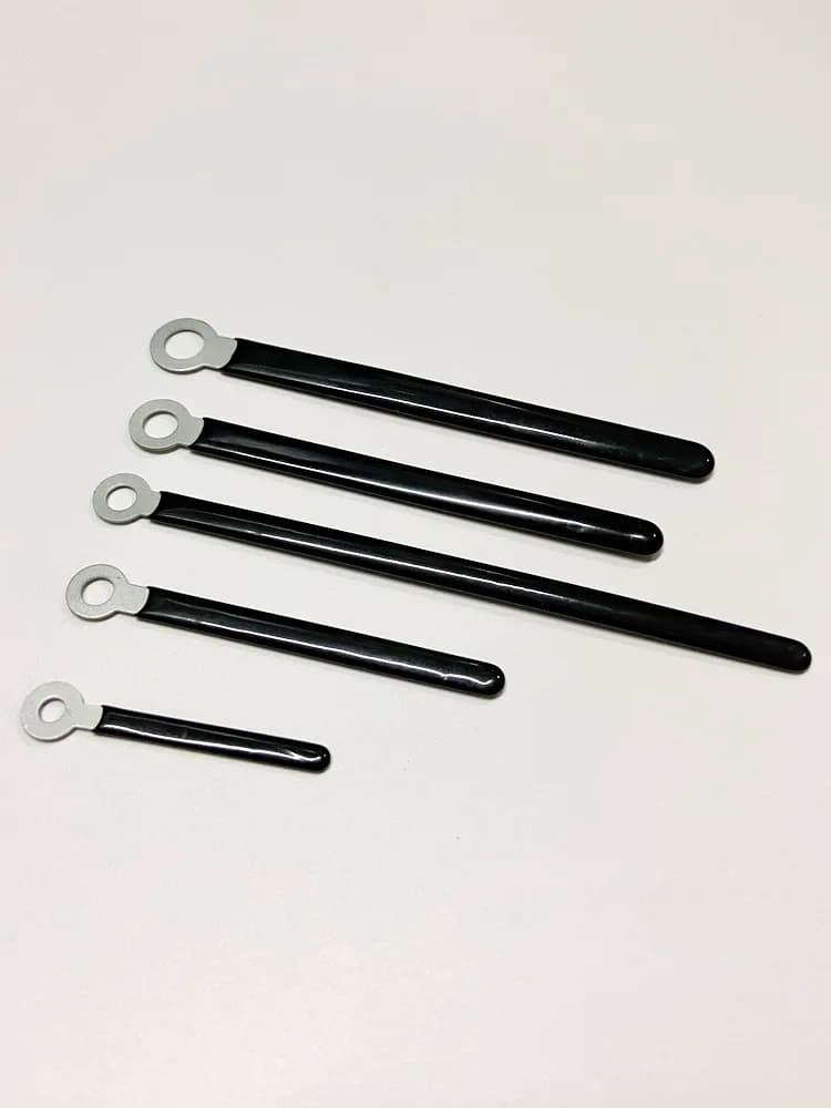 Il materiale in PVC morbido zincato in ferro può essere piegato liberamente accessori per cablaggio elettrico clip fisse fascette per cavi del circuito del telaio