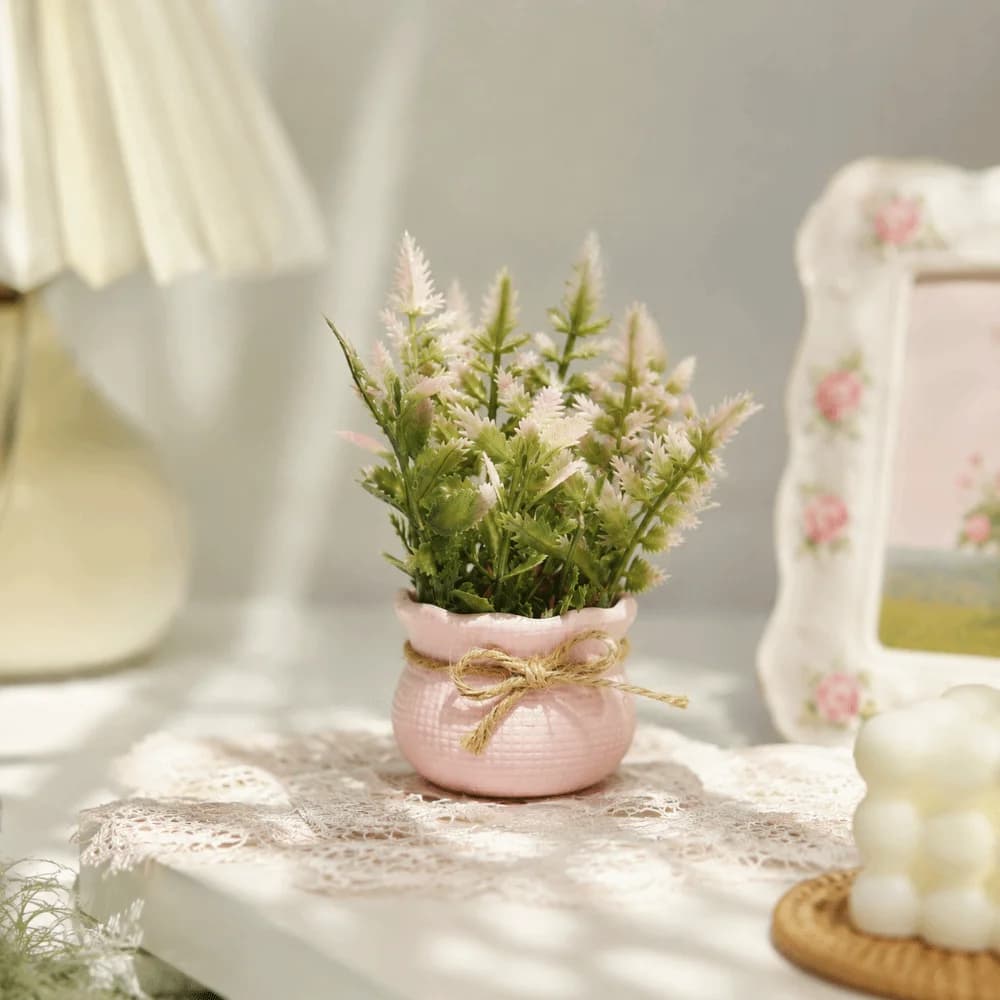 Desk Decor Mini Artificial Potted Flowers Lifelike Home Decorations Simulation Plants Ornaments Potted Plants Living Room