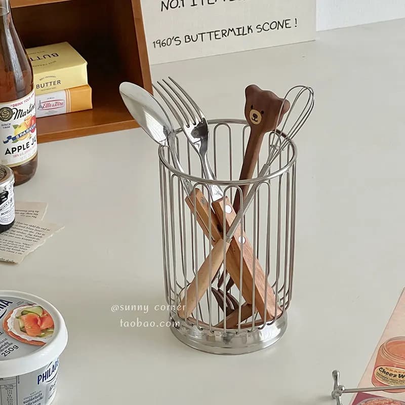 Minimalist Stainless Steel Storage Container For Desk Multifunctional Organizer Bin Makeup Brushes Comb Drainage Holder