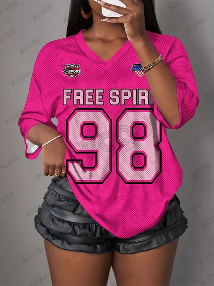 Estate New Pink Free Spirit 98 T-shirt con stampa per donna con scollo a V maglia manica corta sportiva maglia da calcio Y2K top oversize larghi
