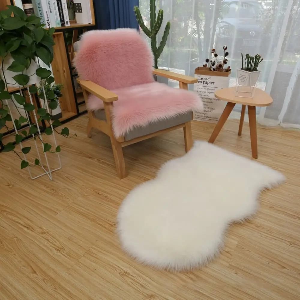 Soft Washable Shaggy Long Hair Carpet Floor Protection Soft Mats Non-slip Bedroom Mats in Fur Synthetic Peacore Leather Carpet