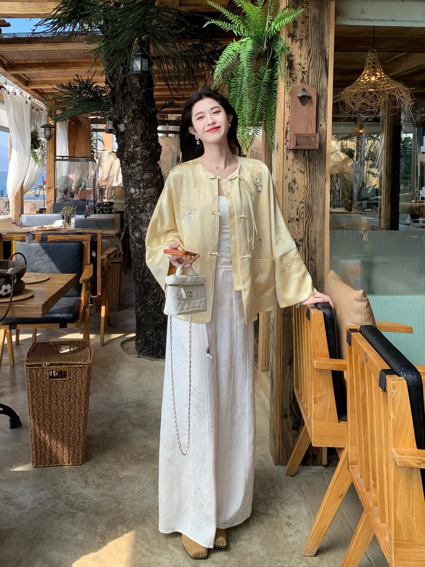 Lingan Zhihe Women's Casual Straight Leg Pants New Chinese Sle Early Spring Belted Loose Long Floral Embroidery Trousers