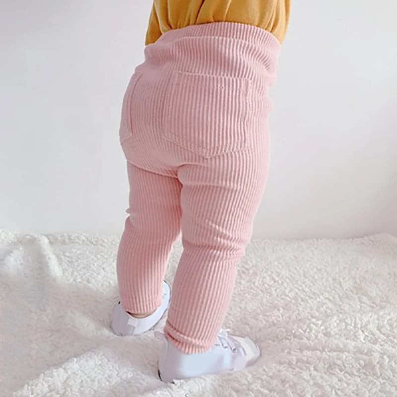 Leggings per neonate Pantaloni in cotone 2023 Primavera Autunno Pantaloni per ragazze per bambini Pantaloni lunghi solidi alla moda Pantaloni per bambini