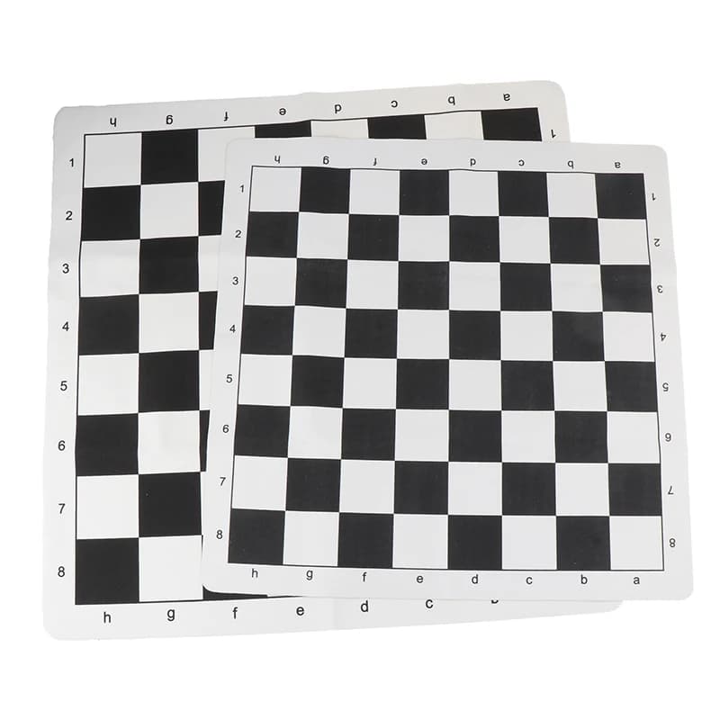Scacchiera portatile in bianco e nero 43CM 51CM scacchiera da torneo morbida in pelle PU per giochi educativi per bambini