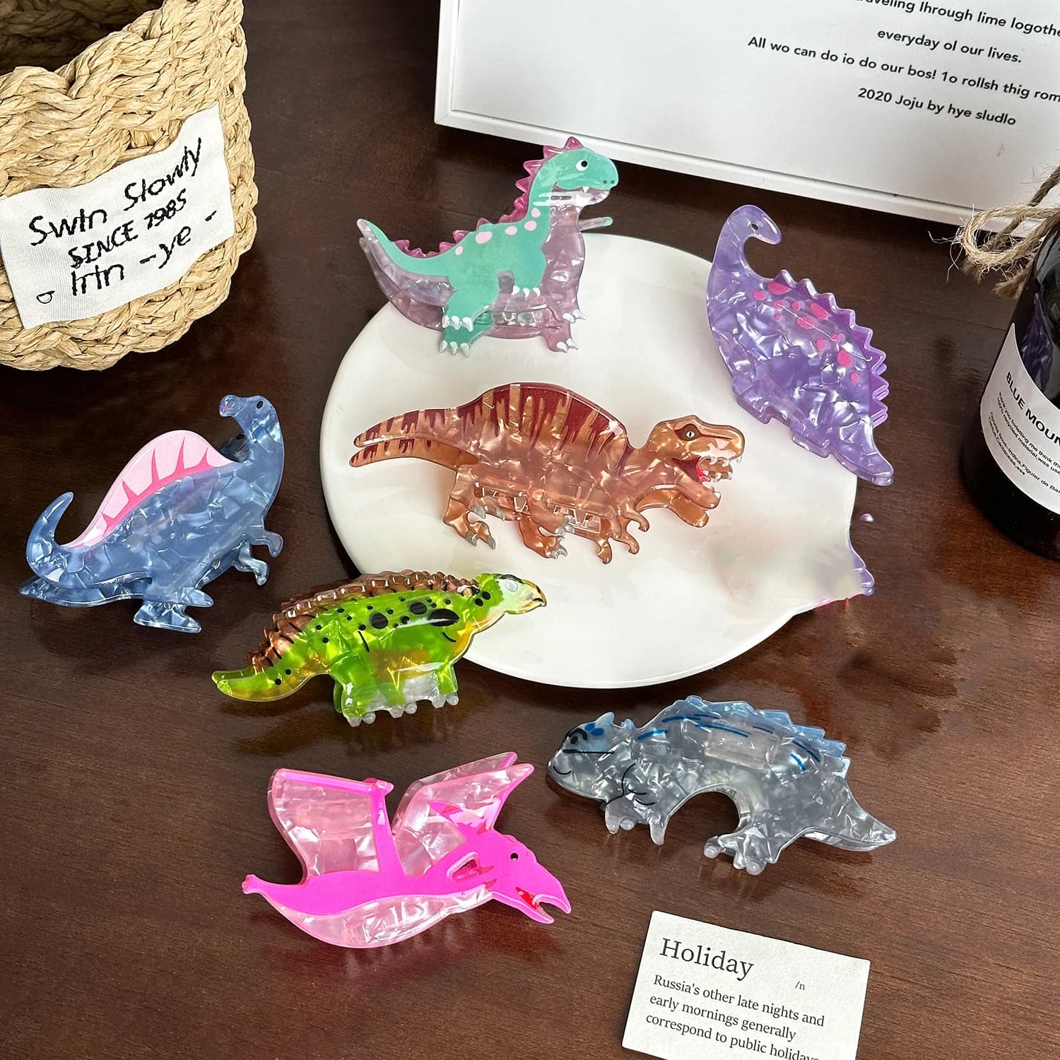 Cute Acrylic Dinosaur Shape Shark Hair Claw Clip For Women New Creative Funny Geometric Non Slip Ponytail Accessories Tool