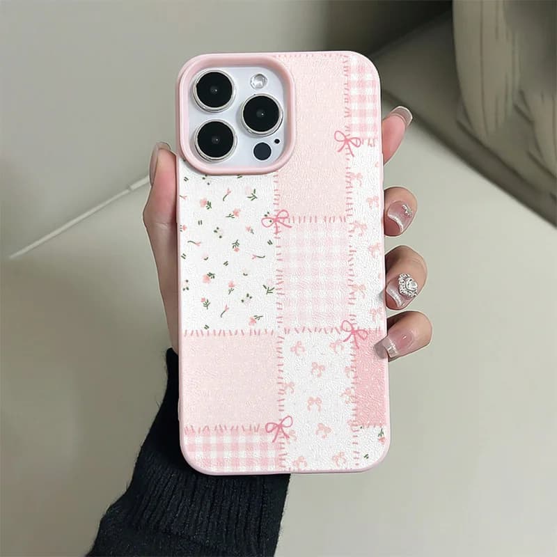Custodia per telefono rosa a quadretti patchwork con fiocco, compatibile con iPhone 17 16 15 14 13 12 11 Pro/Max/Plus, anti-caduta e anti-urto