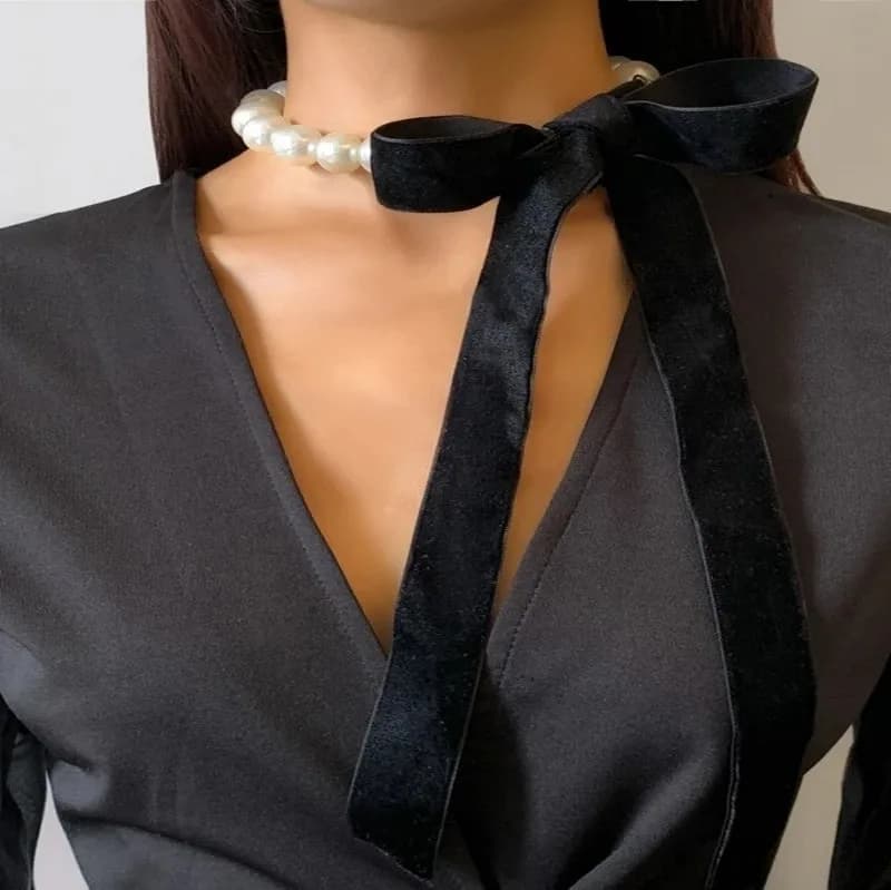 Imitazione perla nastro nero nodo collo catena serratura catena ossea collana di perle moda europea e americana