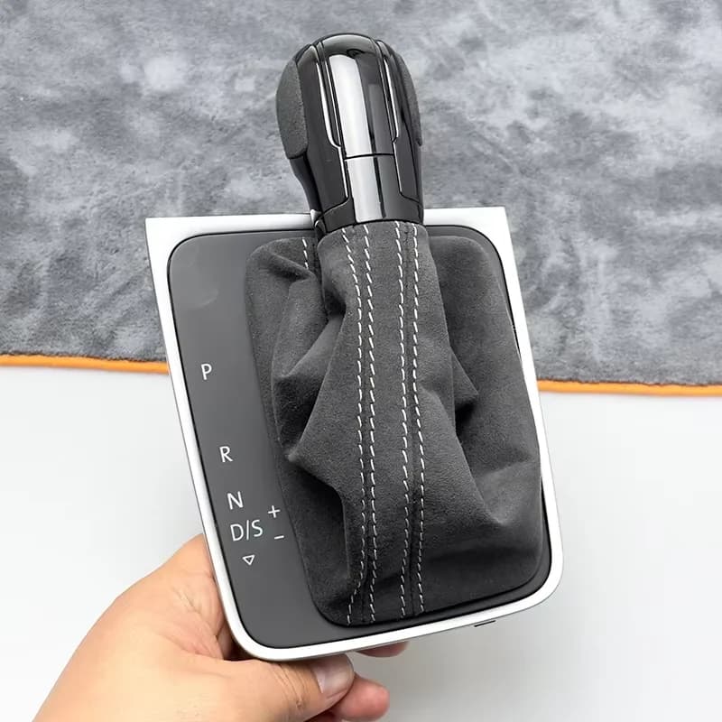 Suitable for Volkswagen Golf MK7 Golf 7 DSG leather shift handball assembly matte ball head car modification interior gear knob