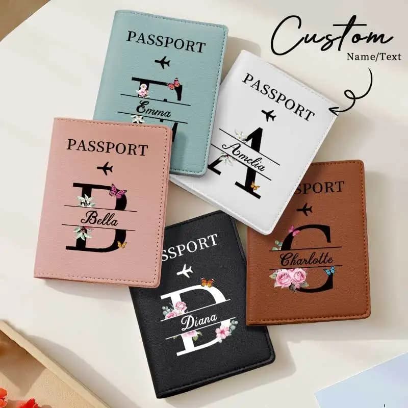 Porta passaporto blu personalizzato con nome personalizzato - 26 lettere e cognome. Accessorio da Viaggio Pieghevole alla Moda