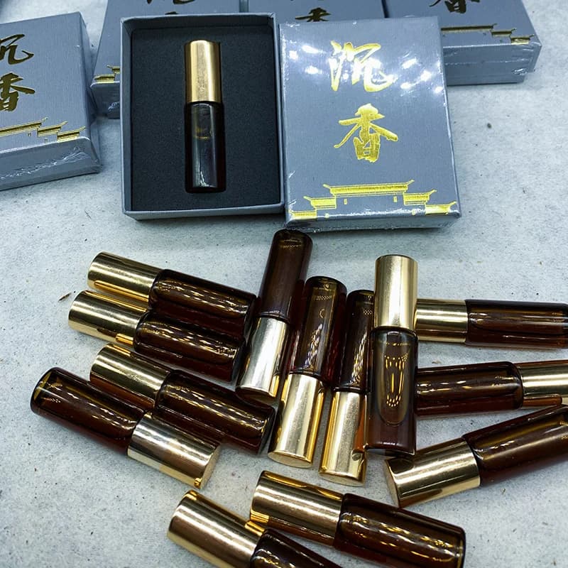 Olio Essenziale di Agarwood del Vietnam Nha Trang ad Alta Concentrazione, Materiale Naturale Invecchiato/Senza Additivi, Calma la Mente, Favorisce il Sonno, Uso Domestico