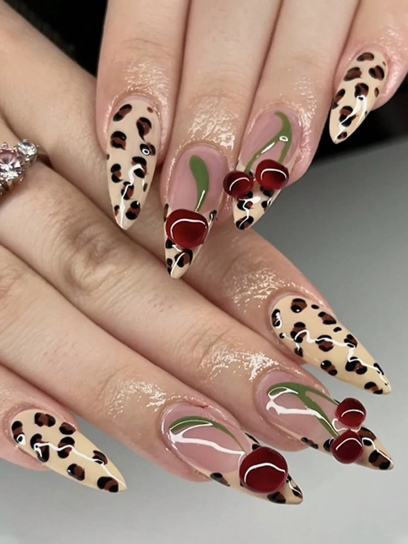 24 pezzi di unghie finte quadrate stile Y2K Gothic, unghie finte nere lucide con design a croce 3D, accessori per nail art.