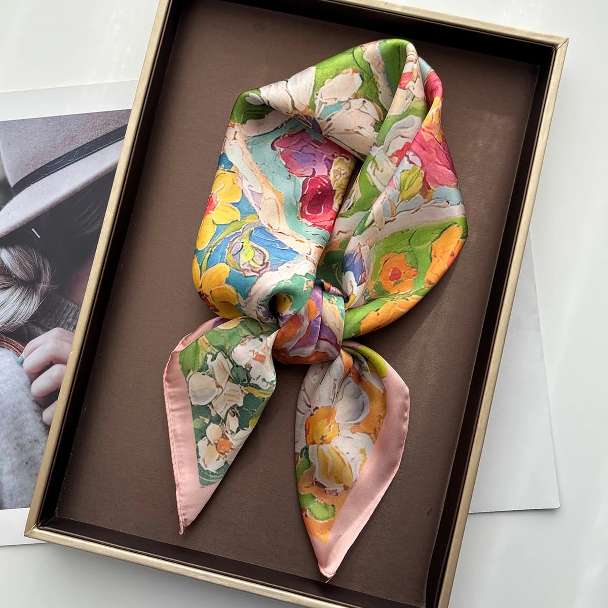 Luxury floral square scarf for women Elegant ladies Hijab Neck handkerchief Solid Morbida Masque Silk scarves imitation for travel