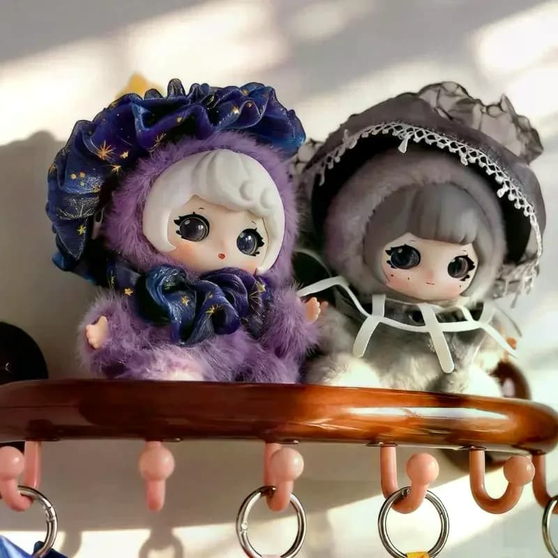 YuLi Hug Cloud Dream Series, Cute Fluffy Mystery Vinyl Doll Keychain Bag Charm Pendant Collectible Toy Gifts