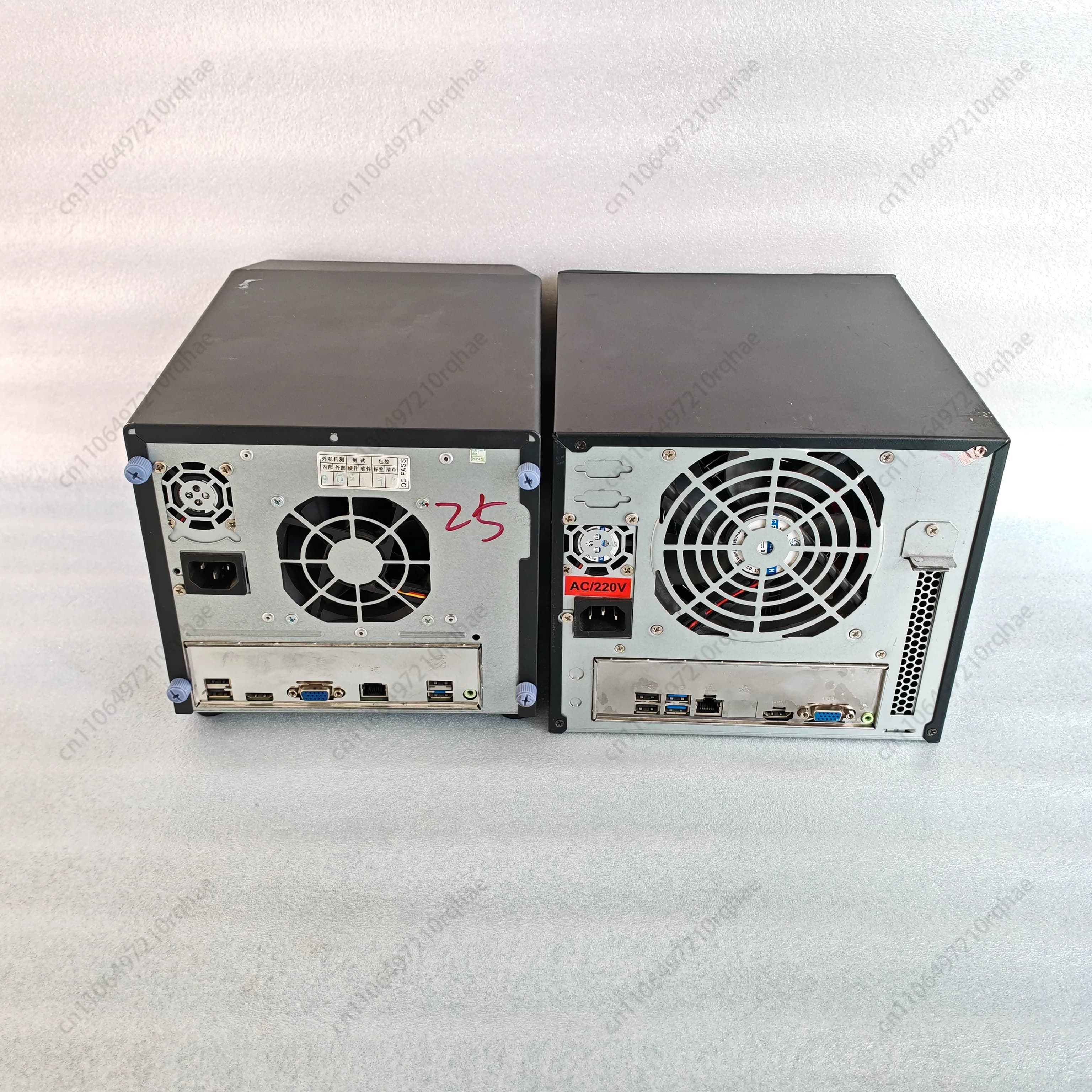 NAS a 4 dischi Hei Xunhui Flying Niu OS Piccolo host Microcomputer Home Office Archiviazione di rete aziendale