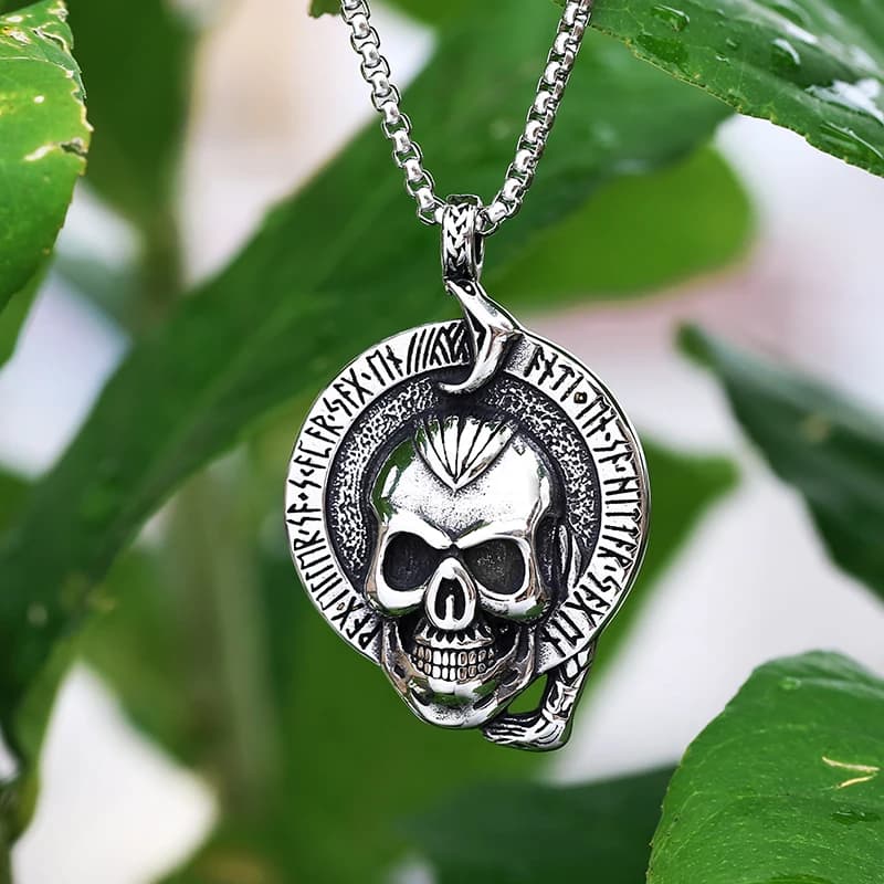 2024 New CreativeViking Runes Odin And Skull Pendant Necklace For Man Women Personality Charm Jewelry Punk Rock Jewelry