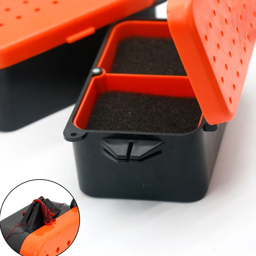 2-part Fishing Box, Double Layer Fishing Equipment Container with Dust Cord, Carpet Fishing Accessories