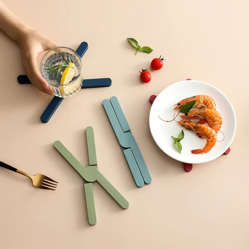 Heat insulation pad, silicone folding pot pad, creative cross folding silicone pad, multi-functional kitchen table mat, cup mat