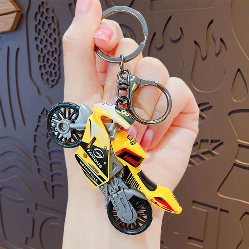 Nuovi uomini portachiavi moto trendy cool appendere decorazione zaino creativo ciondolo Llavero sport all'aria aperta accessori moto