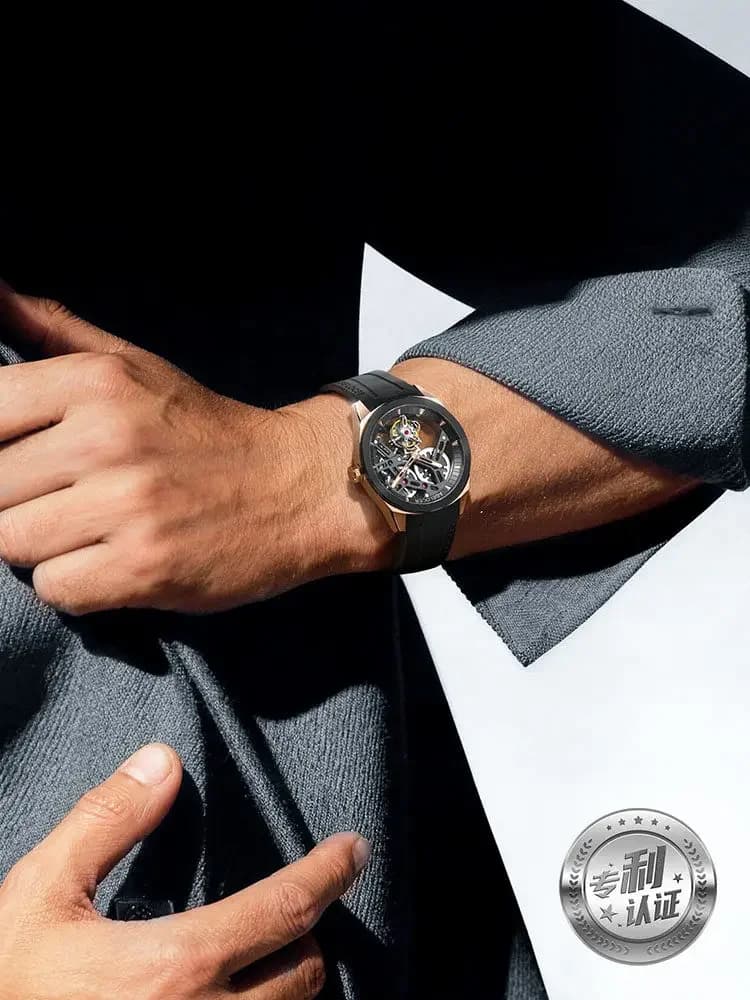Orologio Meccanico da Uomo di Alta Gamma con Tourbillon a Anello in Ceramica e Design Scheletrato