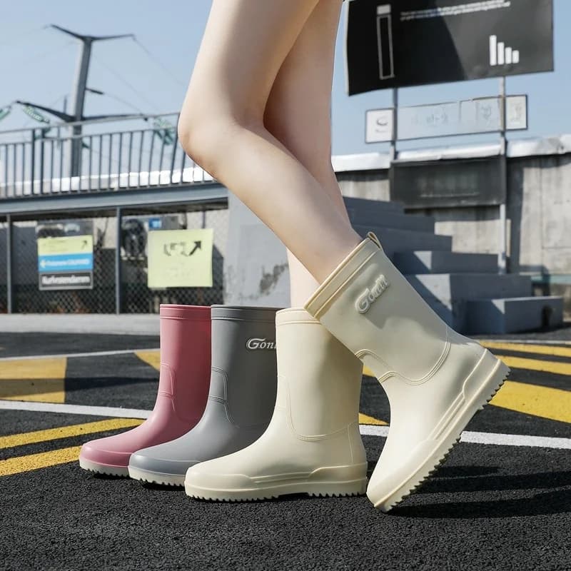 New Women's Mid-Calf Rain Boots Elastic Cord Drawstring Waterproof Kitchen Anti-slip Fleece Lined PVC Outer EVA Inner