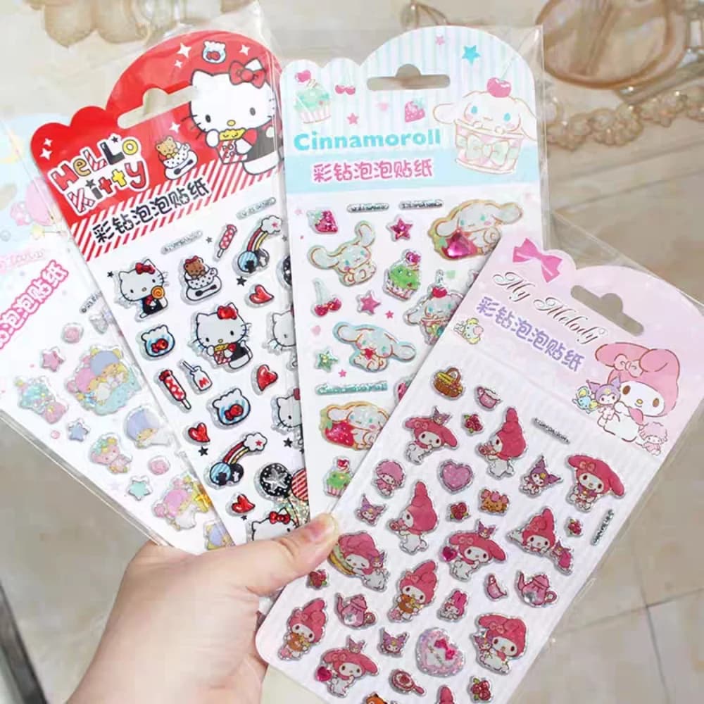 Genuino Sanrio Adesivi Carino Hello Kitty Melody Cinnamoroll Scrapbook Chitarra Bicicletta Casco Laptop Decor Decalcomanie Ragazze Giocattoli Regali