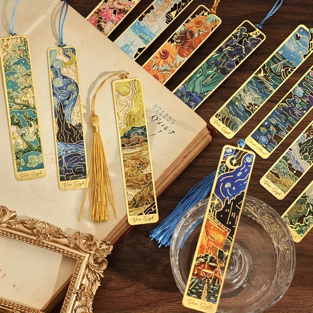 Metal bookmarks with vintage oil painting - Bookmarks with long tassel with hot hollow print - Book club stationery gifts, book lovers,