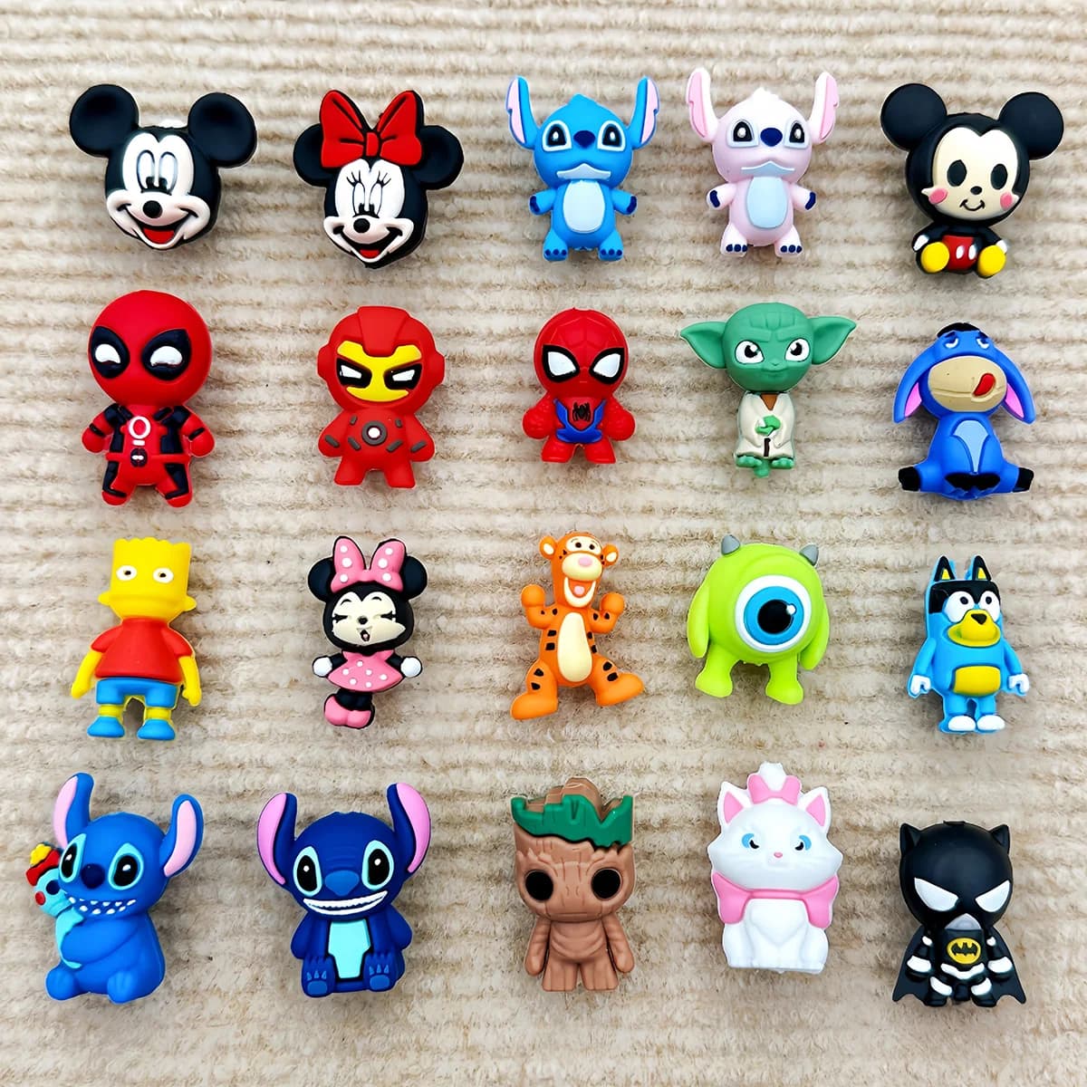 10pcs 3D Silicone Beads Cartoon Charms for DIY Jewelry Making Handmade Pen Pacifiers Keychain Accessories Bulk Beads for Crafts