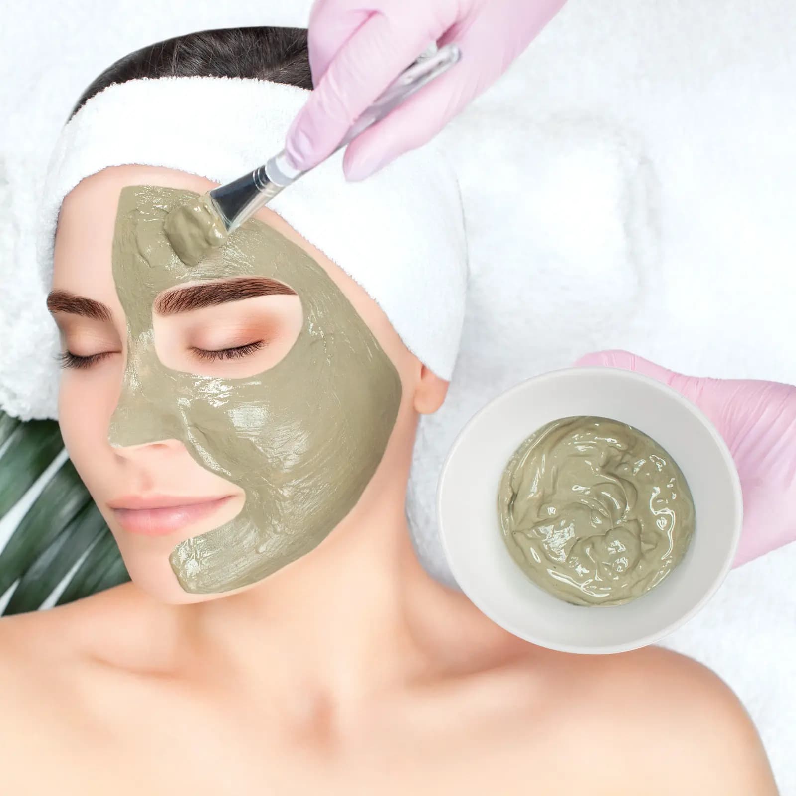 Kit of 5 Silicone Bowls for Masks, DIY Professional Set, Easy to Use, to Apply and Mix Masks for Women