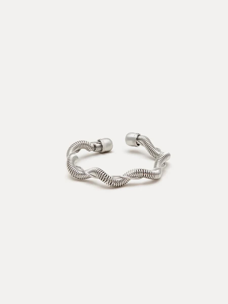 Exaggerated Geometric Wide Metal Cuff Bracelet For Daily Wear And Gift