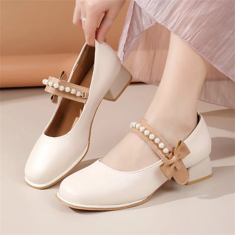 Scarpe Mary Jane Primavera 2026, Versatili con Punta Quadrata, Stile Delicato, Tacco Basso, Ballerine da Donna