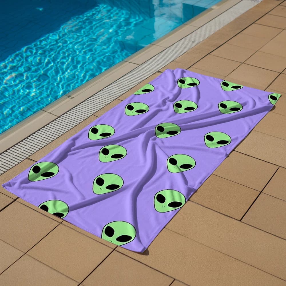 Simple Green Alien Head Microfiber Quick Dry Beach Towel Cute Cartoon Anime Absorbent Soft Bath Towel for Travel Adult Kids