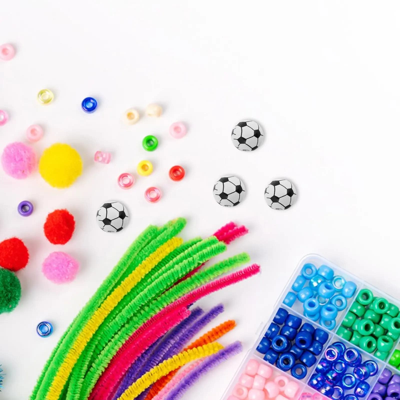 100Pcs Wooden Football Beads Soccer Ball Sports Spacer Beads for Bracelet Necklace Keychains Craft Supplies Jewelry Making
