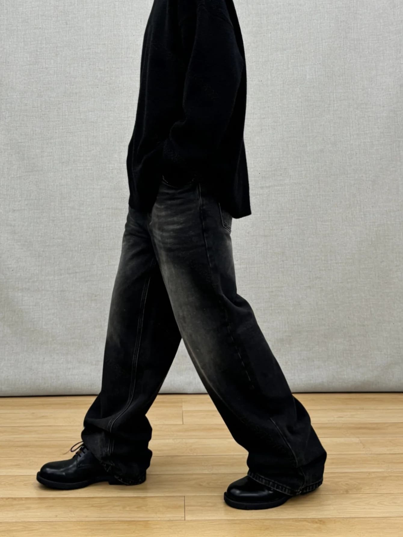Trendy Black Baggy Jeans For Man Original Y2K Drip Style Streetwear Denim No accessories or belts included