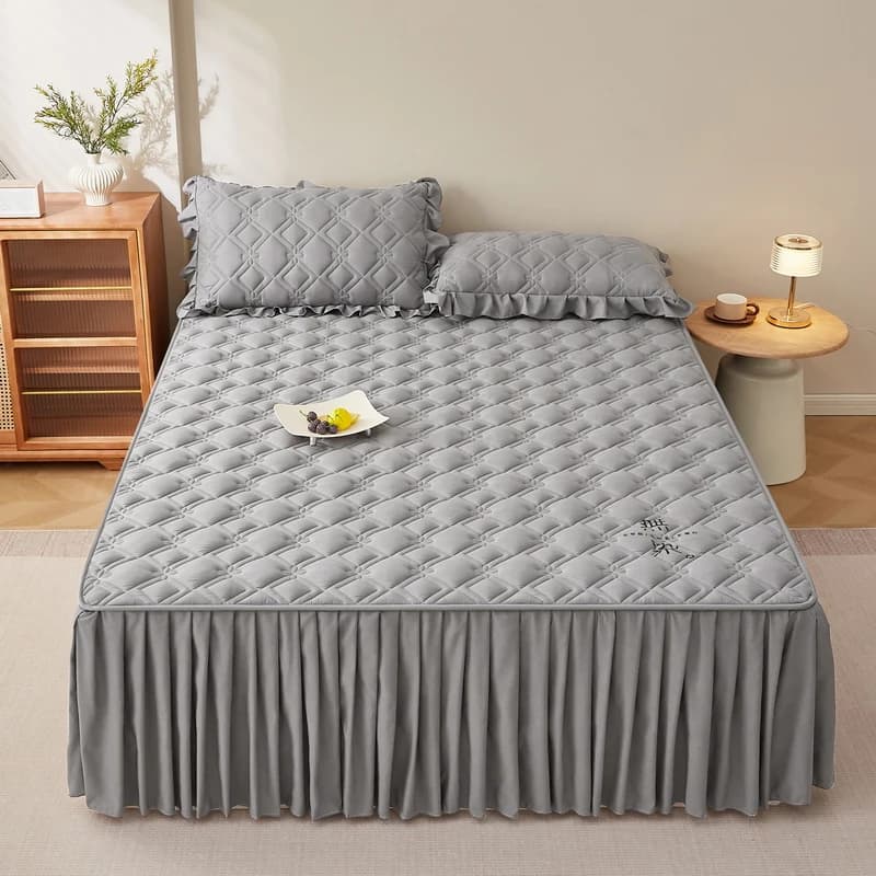MissDeer 1pc Bed skirt Chunky bedcover Solid color Bed linen Gentle bed linen on the skin Bed linen for the falda de cama house (without pillowcase)